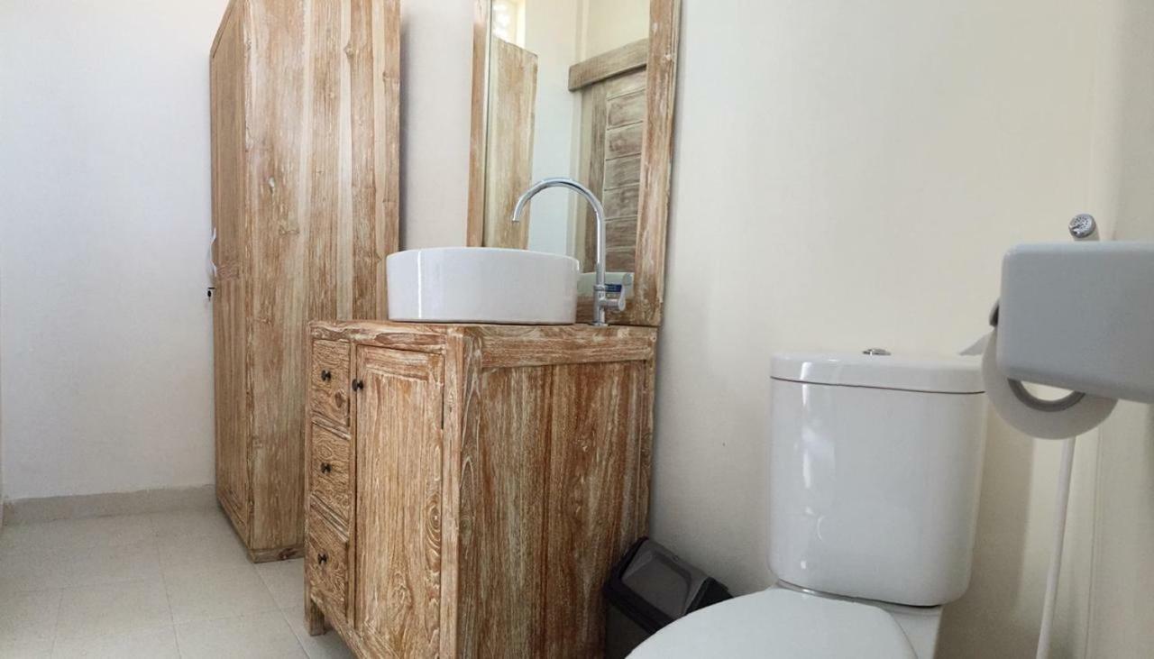 Laksmi Guest House Canggu Zewnętrze zdjęcie